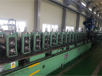 Forming_Machine